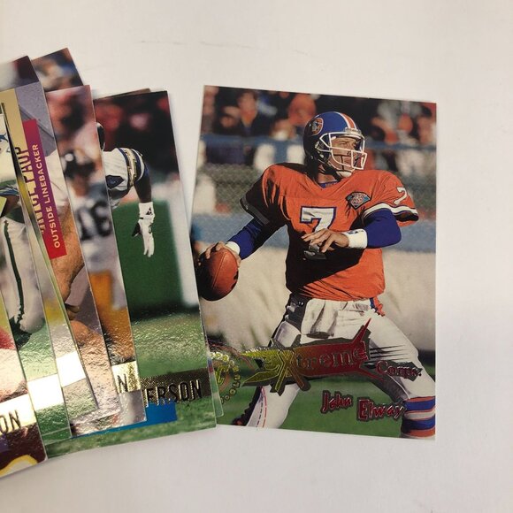 Lot of 116 Football Cards 1995 Topps 1991 NFL Pro Set 1992 Upper Deck - Picture 9 of 12